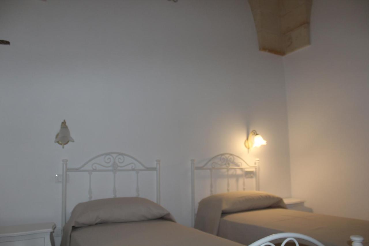 B&B Ilenia Oria  Exterior photo